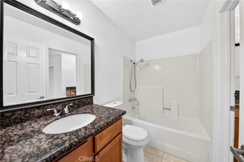 1315 Massachusetts photo 25