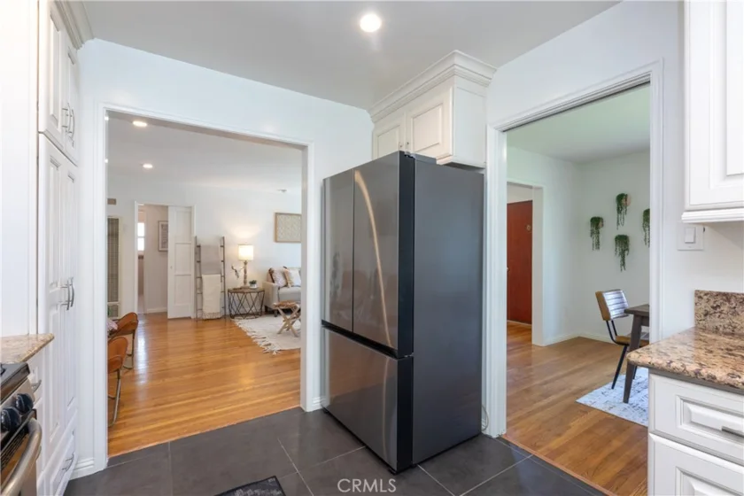 1014 E Carson Street #7 photo 14