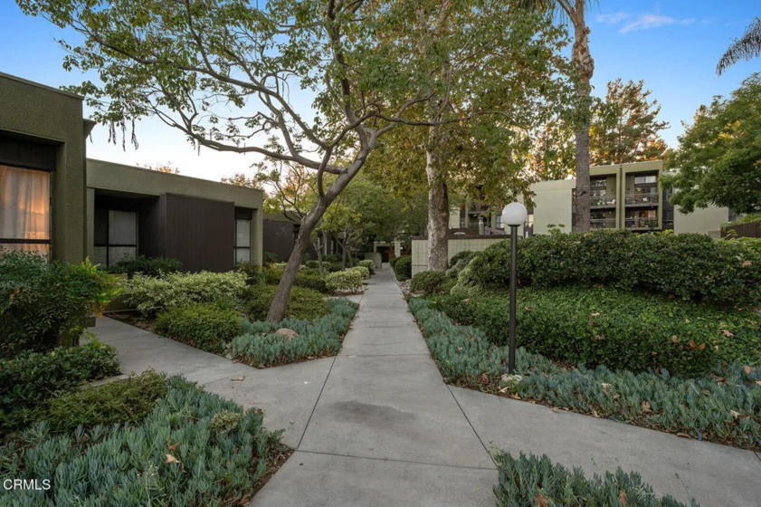 898 Temple Terrace #322 photo 28
