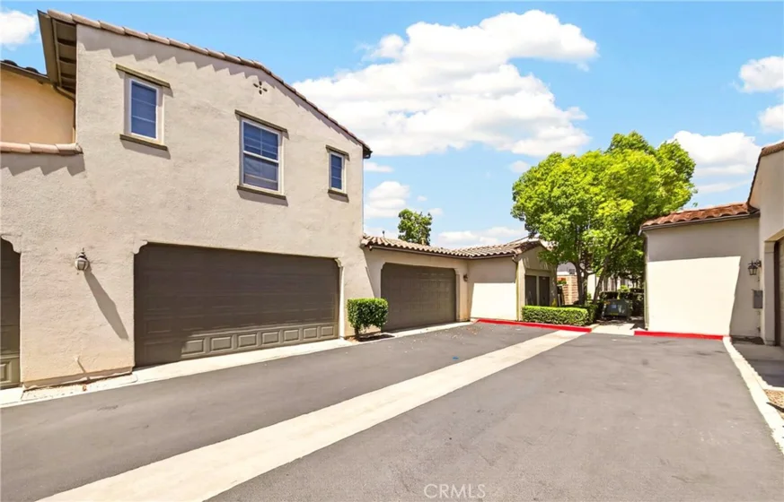 4317 Owens Street #103 photo 25