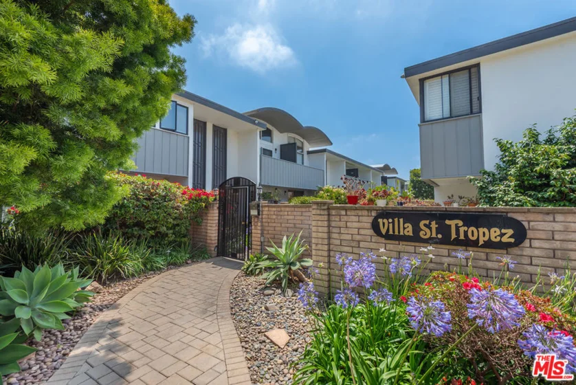 13222 Admiral Avenue #D photo 1