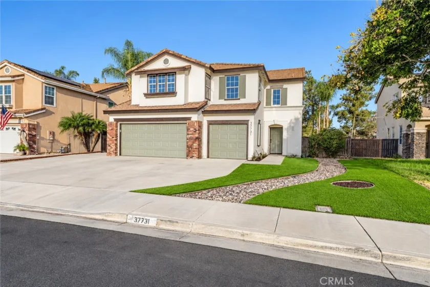 37731 Quintana Drive photo 1