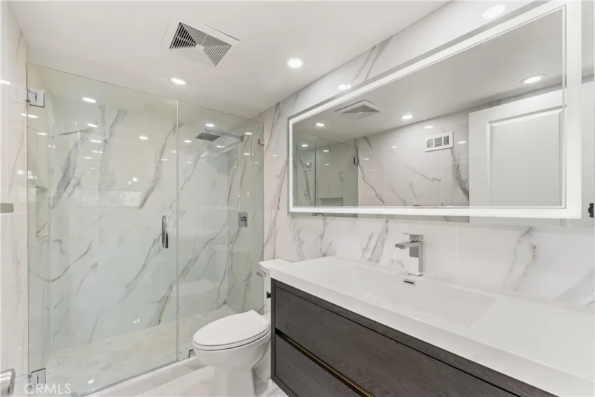 77 Barmore Court photo 22