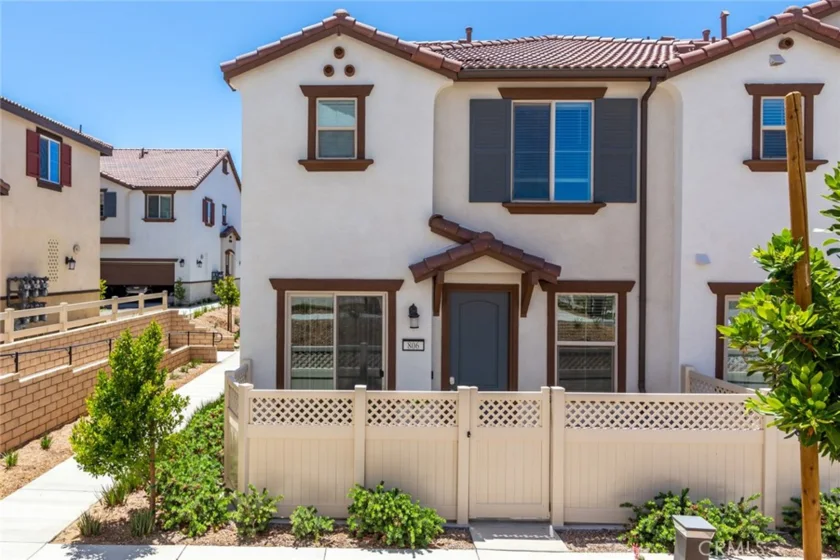 24120 Dolcetto Avenue #806 photo 1