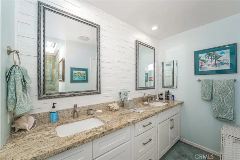 28149 Manchuca photo 23
