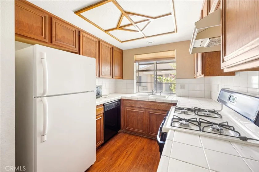 25879 Baylor photo 10