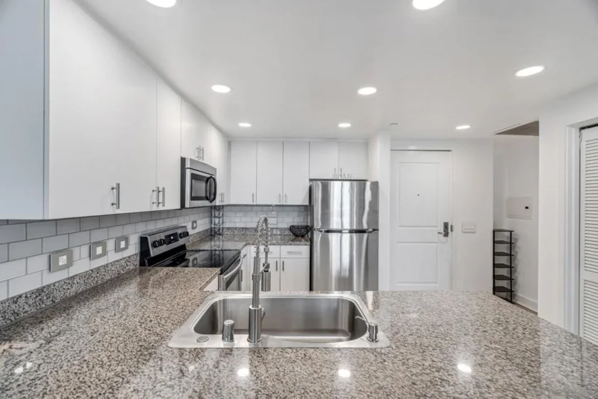 1080 Park Boulevard #211 photo 3