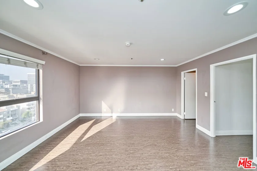 727 S Ardmore Avenue #801 photo 8