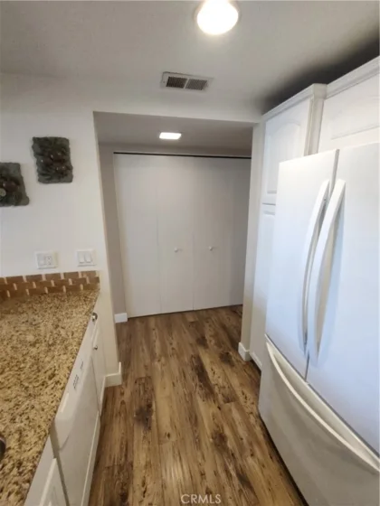 36 Woodleaf photo 13