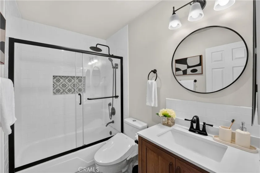 4137 Elizabeth Court photo 38