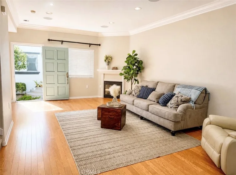 9301 Shirley Avenue #16 photo 4