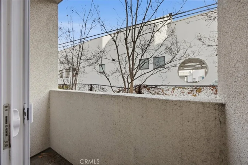 620 S Gramercy Place #130 photo 4
