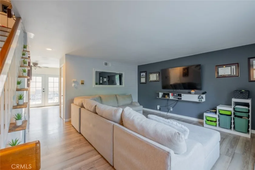 14344 Foothill Boulevard #405 photo 1