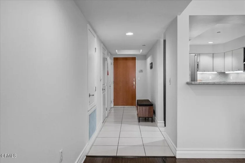 1353 N Fuller Avenue #204 photo 21