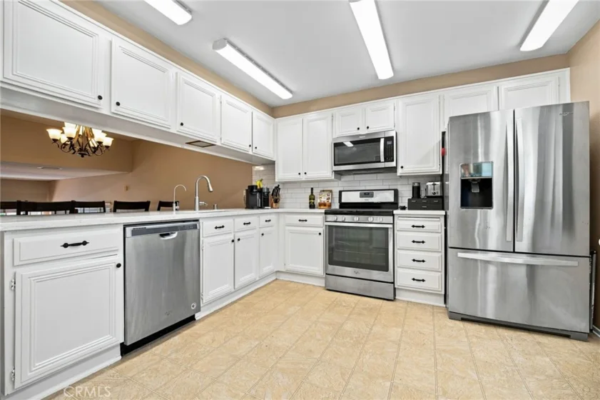 18360 Collins #L photo 15