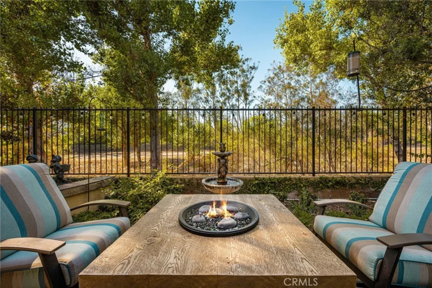 101 Talmadge photo 24