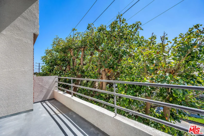 1312 S Saltair Avenue #319 photo 16
