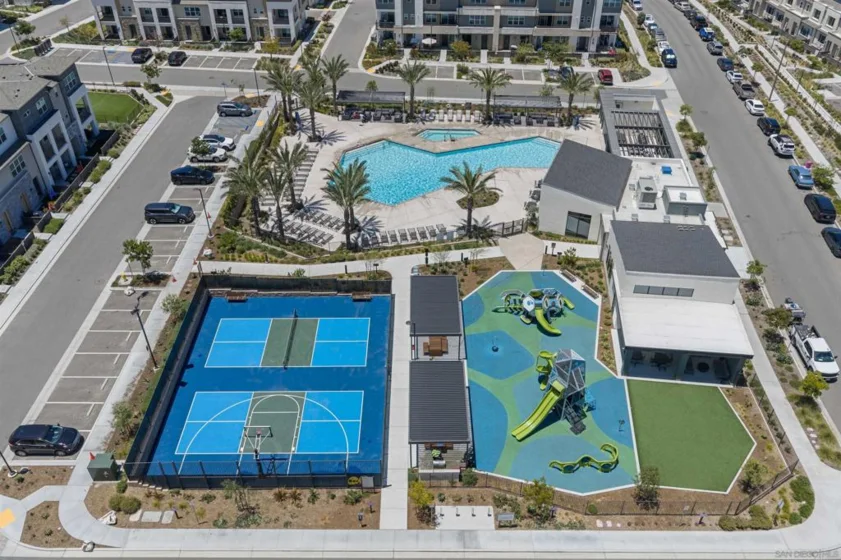 845 Hana Avenue #2 photo 36