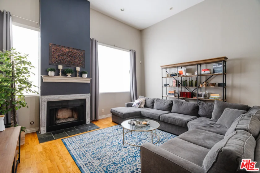 12525 Pacific Avenue #7 photo 1