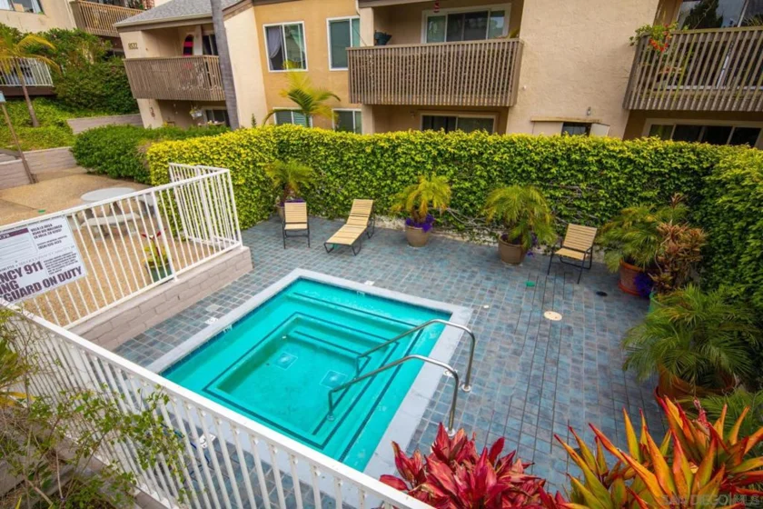 8581 Villa La Jolla Drive #N photo 26