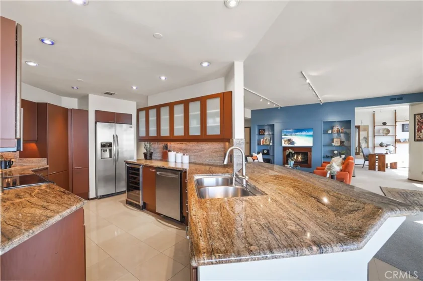 1310 E Ocean Boulevard #1604 photo 11