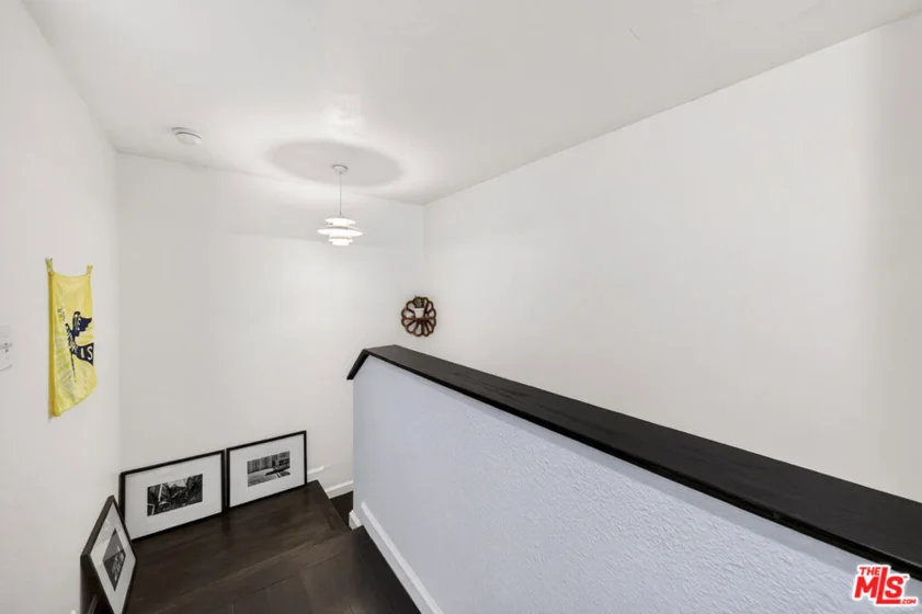 9034 Willis Avenue #14 photo 18