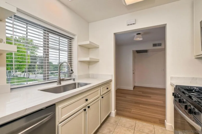 10910 Summerdale Way #340 photo 13