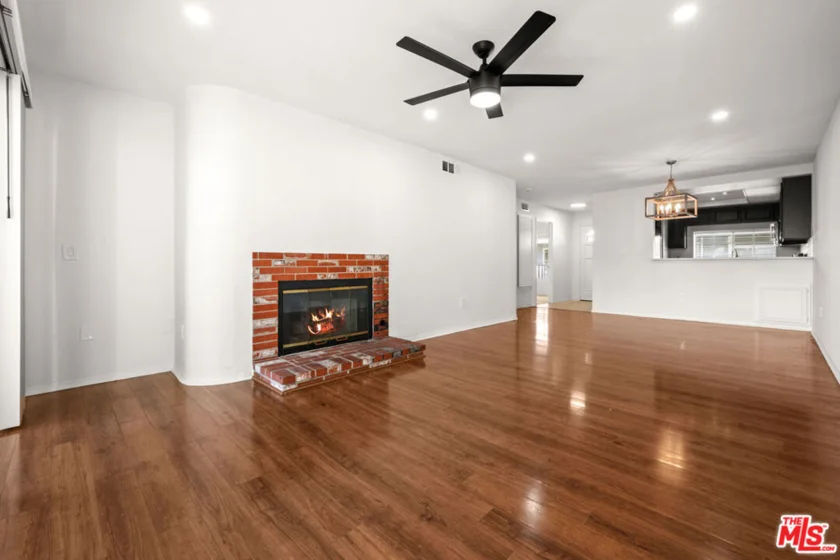 1418 Brett Place #205 photo 7