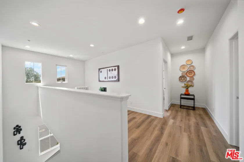 270 Lockford photo 12
