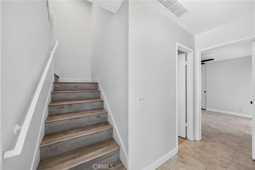 6638 Bridle Circle photo 15
