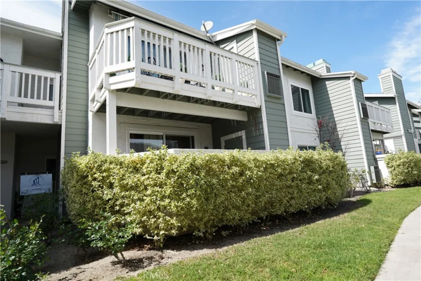 16440 Atherton #26 photo 3