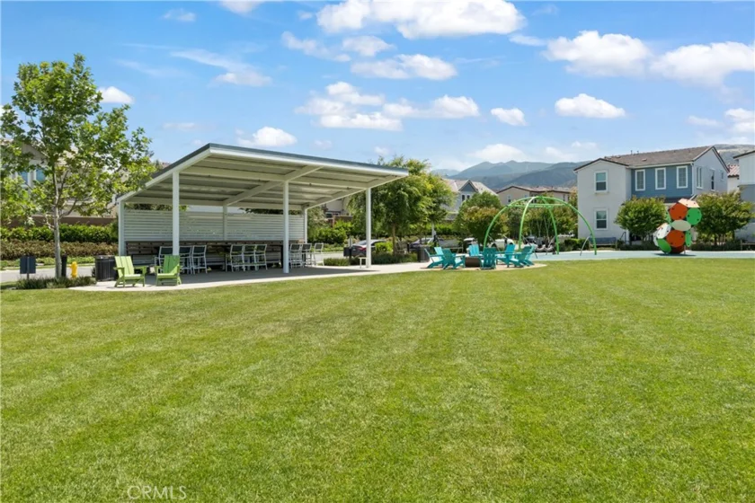 4044 Summer Way photo 36