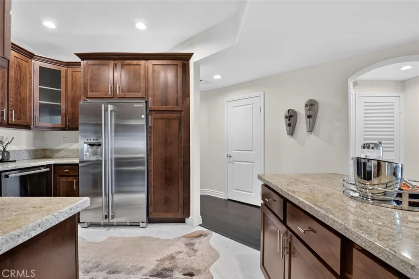 4424 Whitsett Avenue #303 photo 16