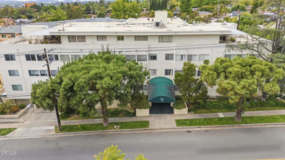 1015 N Michillinda Avenue #304 photo 31