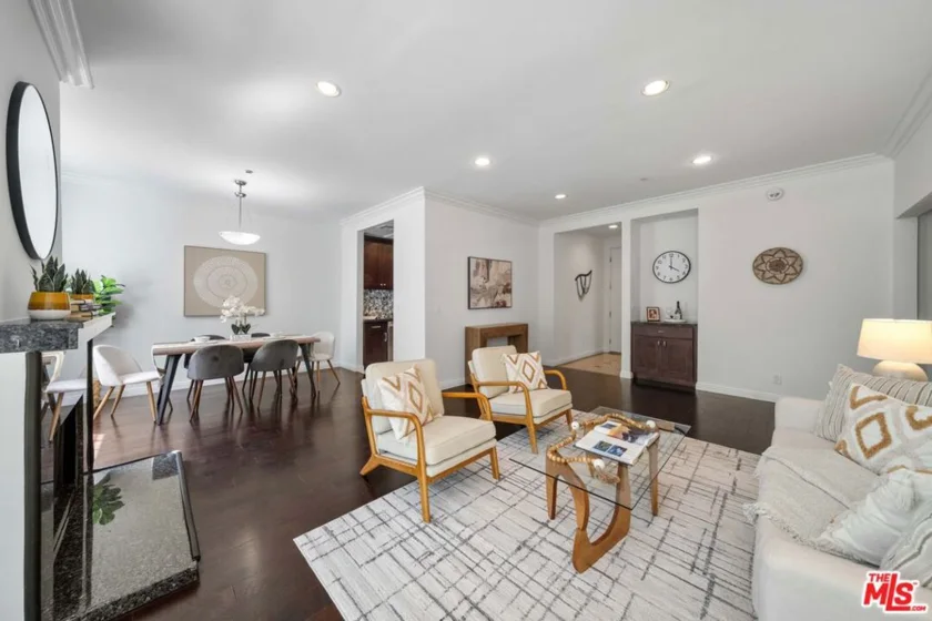 10630 Eastborne Avenue #103 photo 10