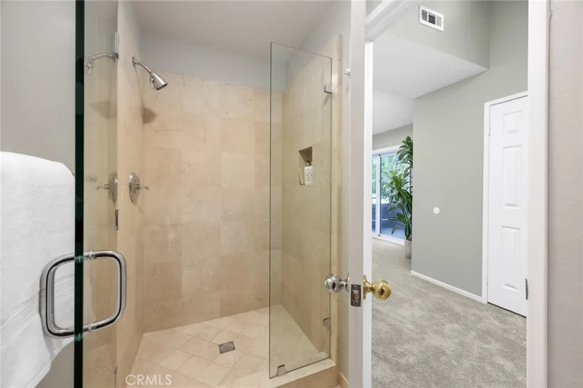 1518 Creekside Court #A photo 19