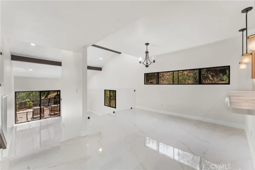 77 Barmore Court photo 46