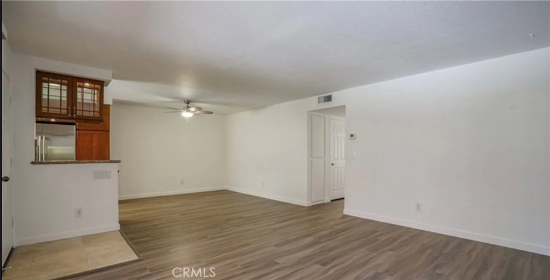4121 Hathaway Avenue #3 photo 8