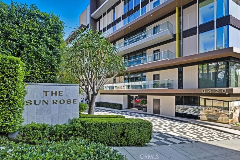 8420 W Sunset Boulevard #108 photo 2