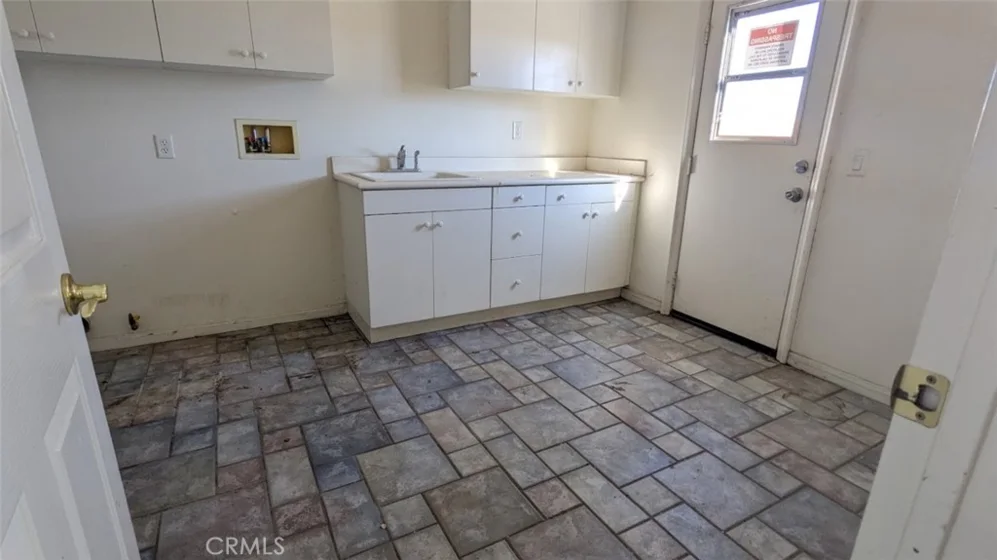 35629 Abelia Street photo 10