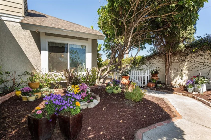 24 Riverstone photo 2