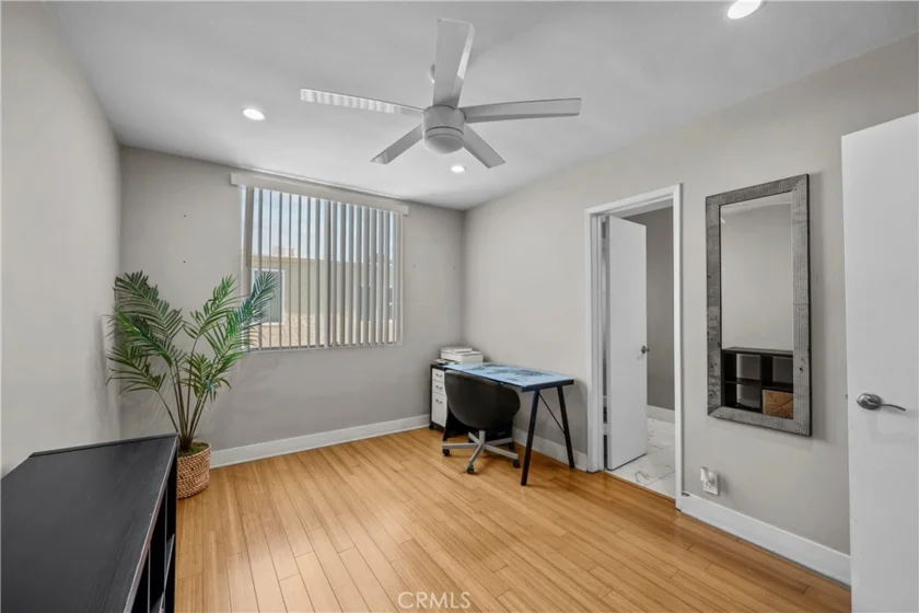 17809 Margate photo 7