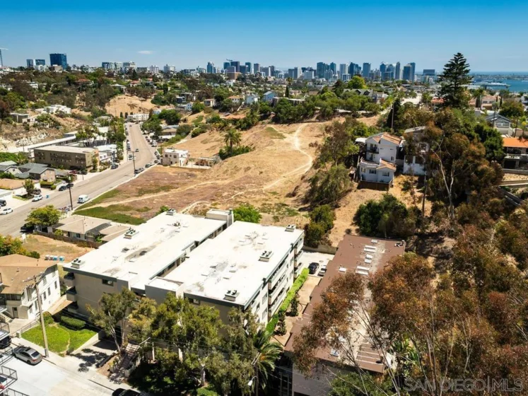 917 Torrance #19 photo 13