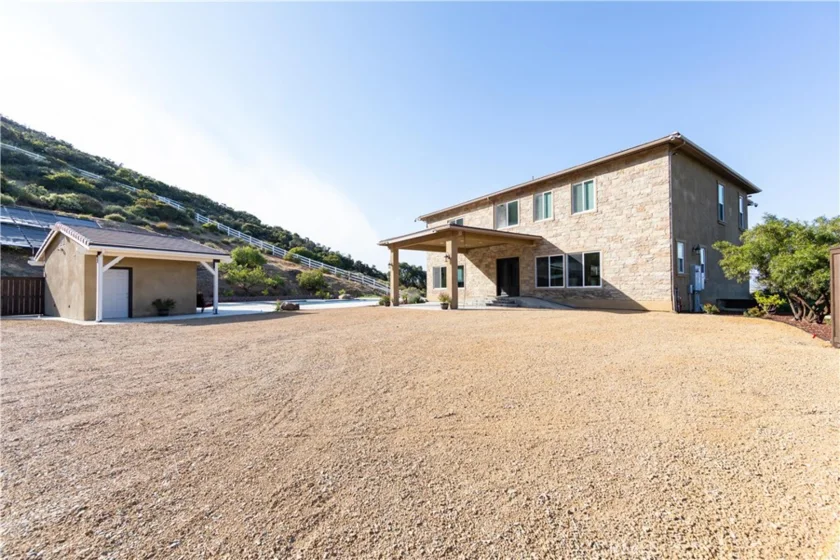 26045 Lucille Circle photo 65