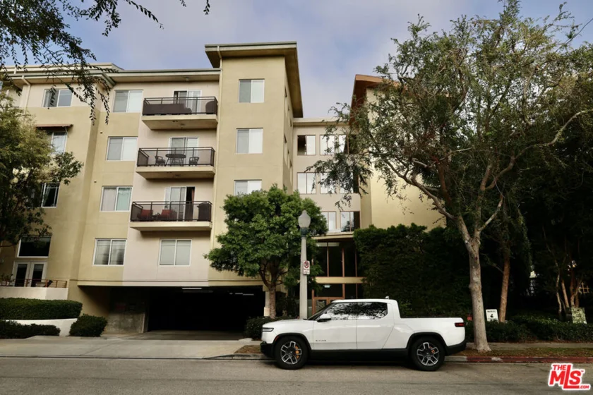 13200 Pacific #212 photo 23