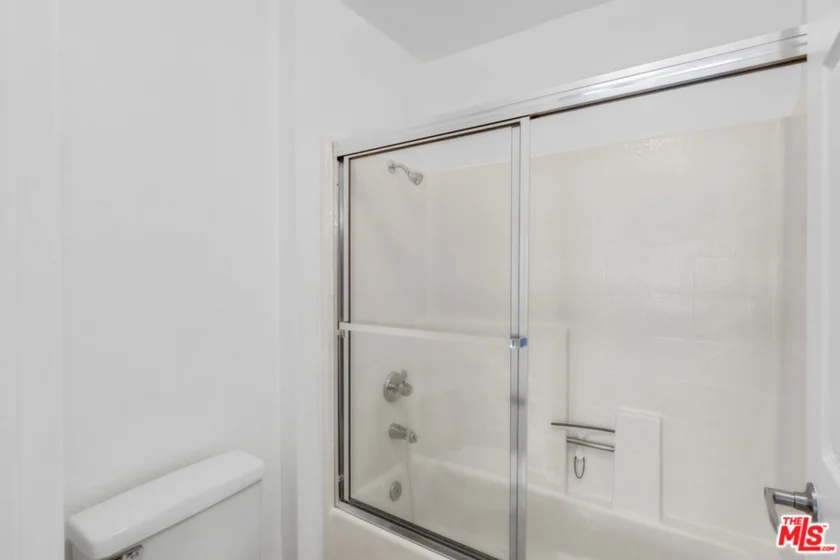 5535 Canoga Avenue #317 photo 10