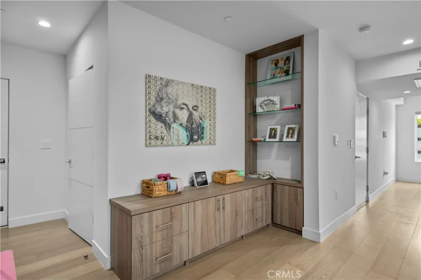 14157 Tiara Street #101 photo 20