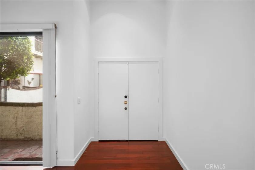 300 N Isabel Street #10 photo 28