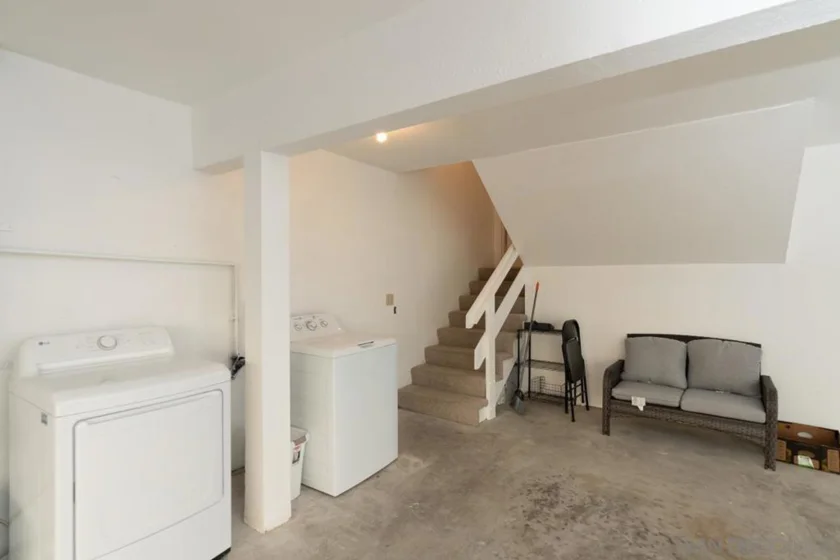 3286 Caminito Eastbluff #114 photo 20