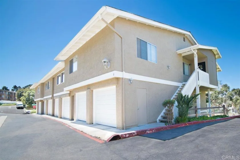 4232 Fiesta Way #8 photo 1